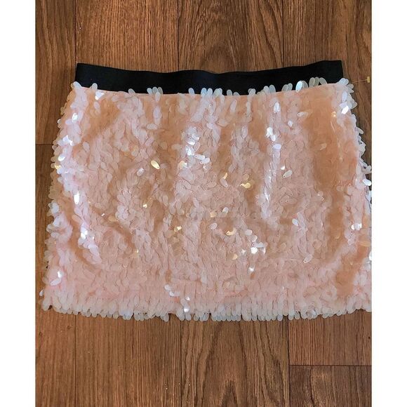 Candie's Sequined Bodycon Skirt - Picture 3 of 5